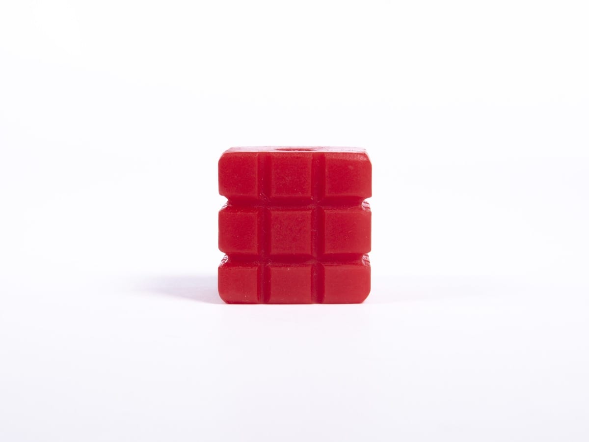 red cube