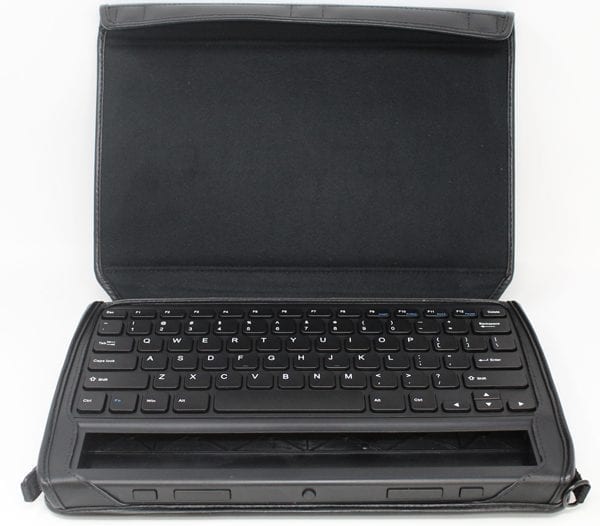 Mantis Q40 Executive Leather Case open to display a Mantis Q40 inside