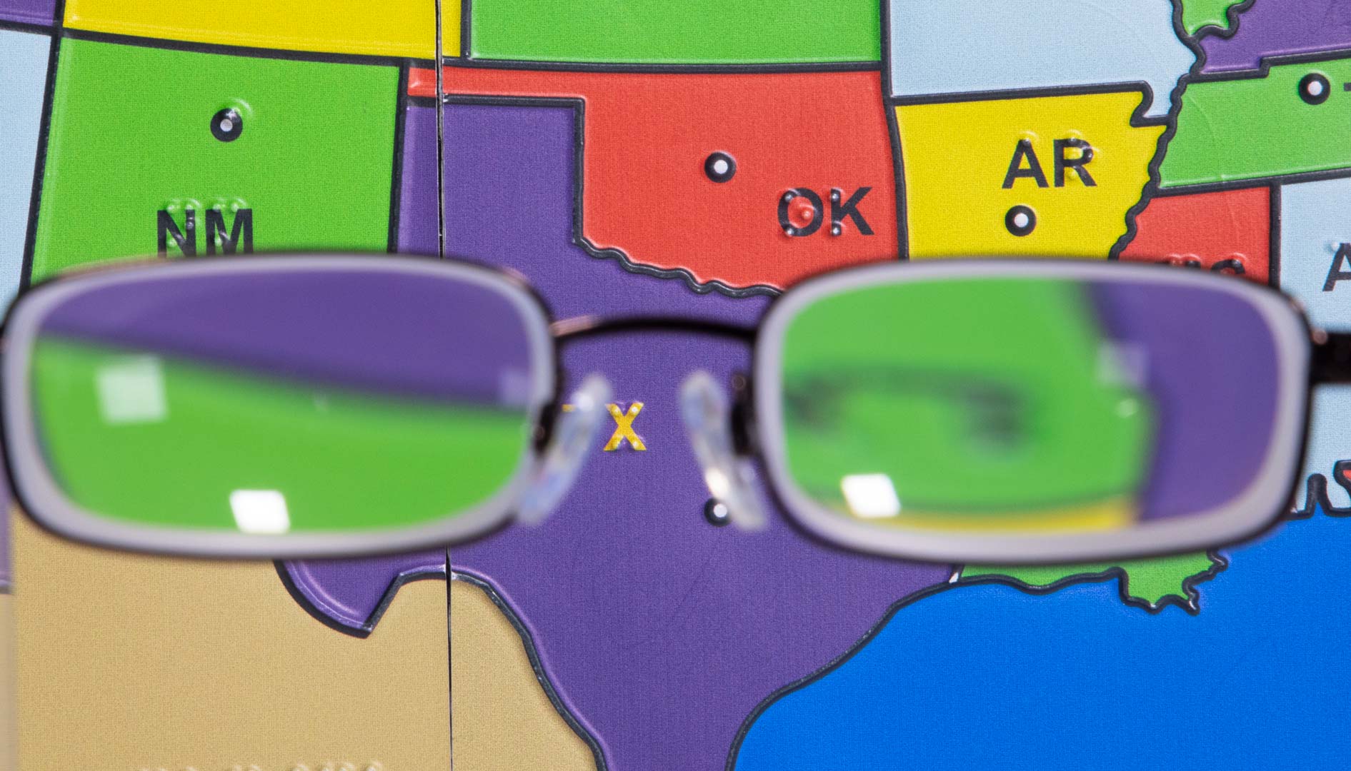 Glasses simulator app deals